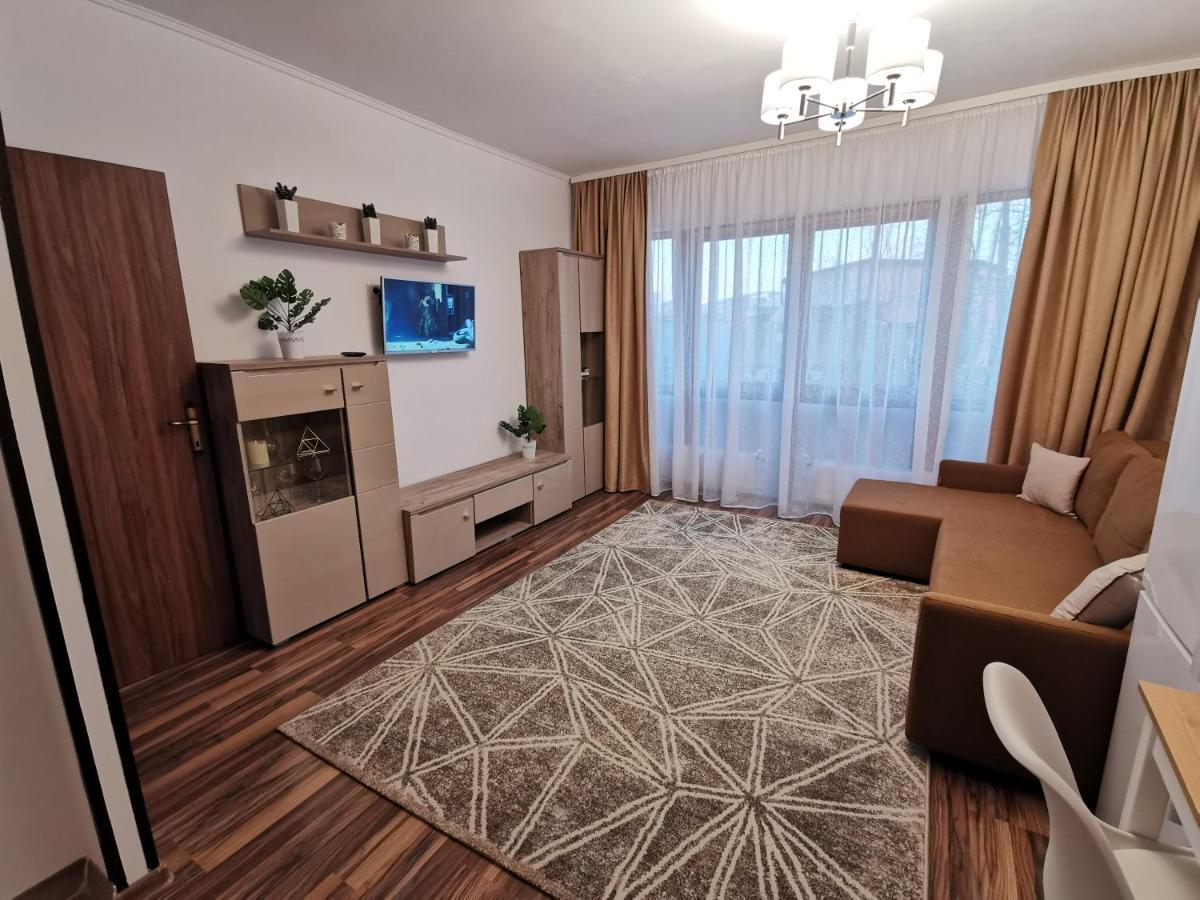 Charming Apartment In Villa 雅西 外观 照片