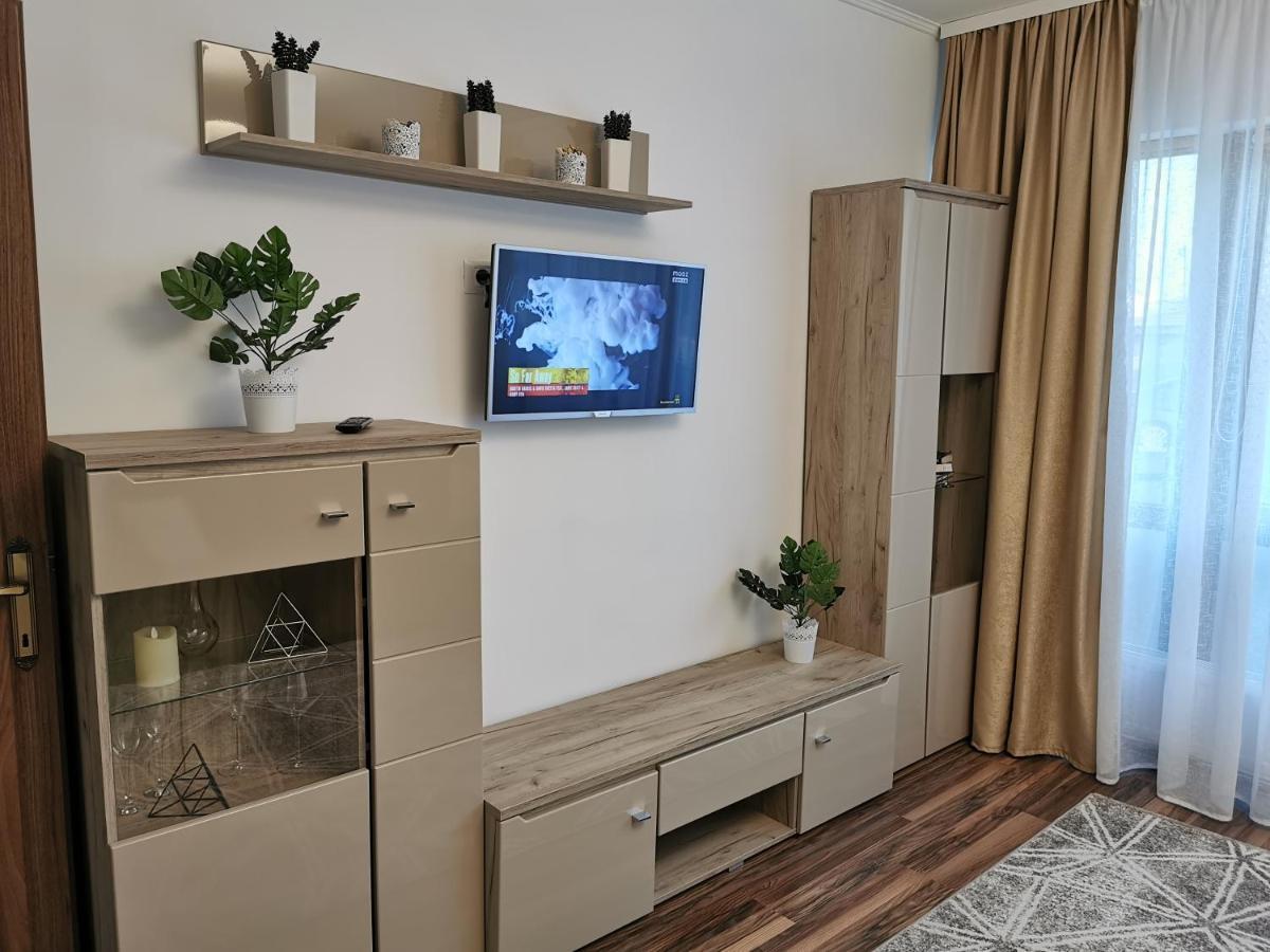 Charming Apartment In Villa 雅西 外观 照片