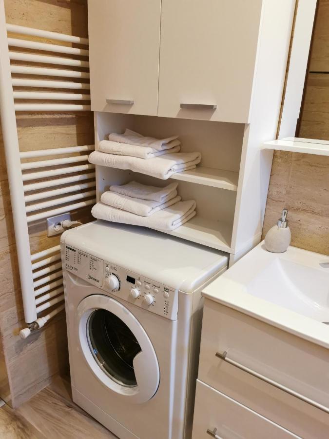 Charming Apartment In Villa 雅西 外观 照片